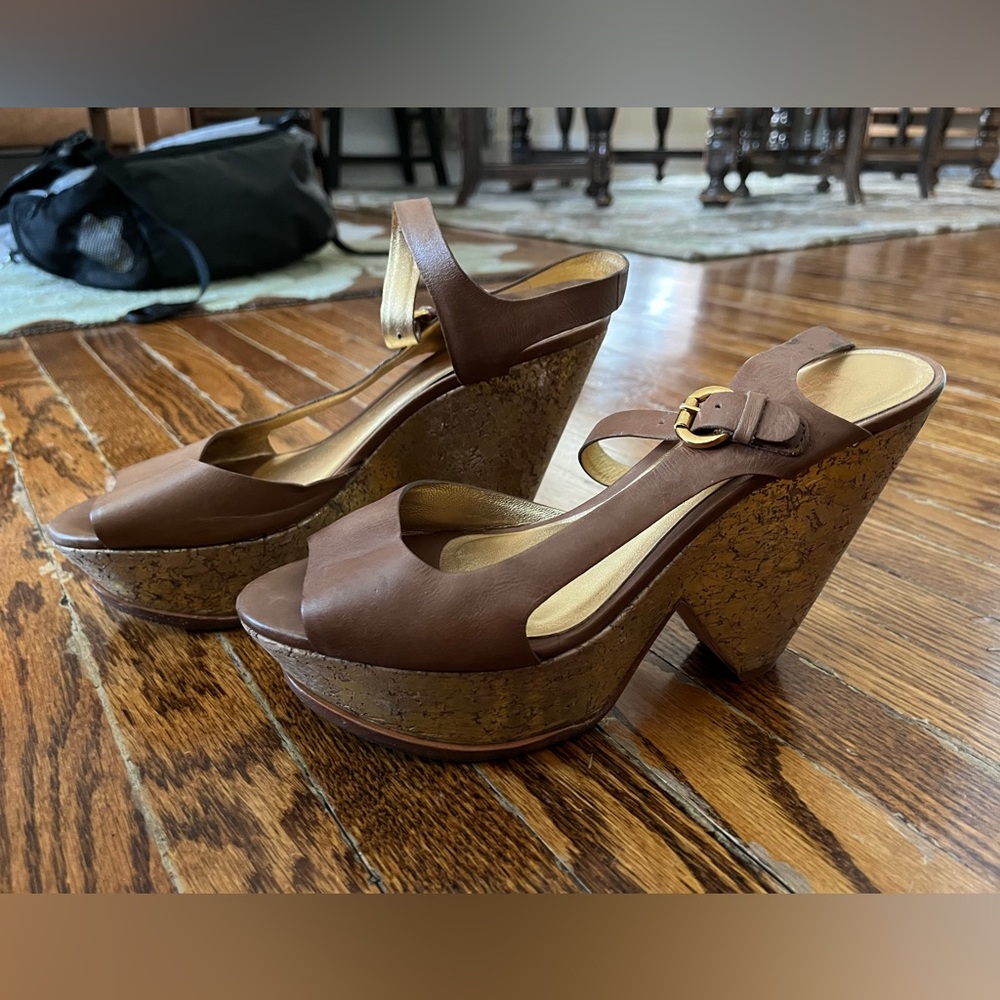 Michael Kors leather sandals (platforms)